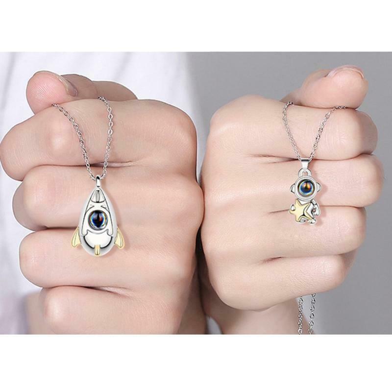 Clavicle Chain Simple Temperament Spaceman Couple Necklace Jewelry Tanabata Gift