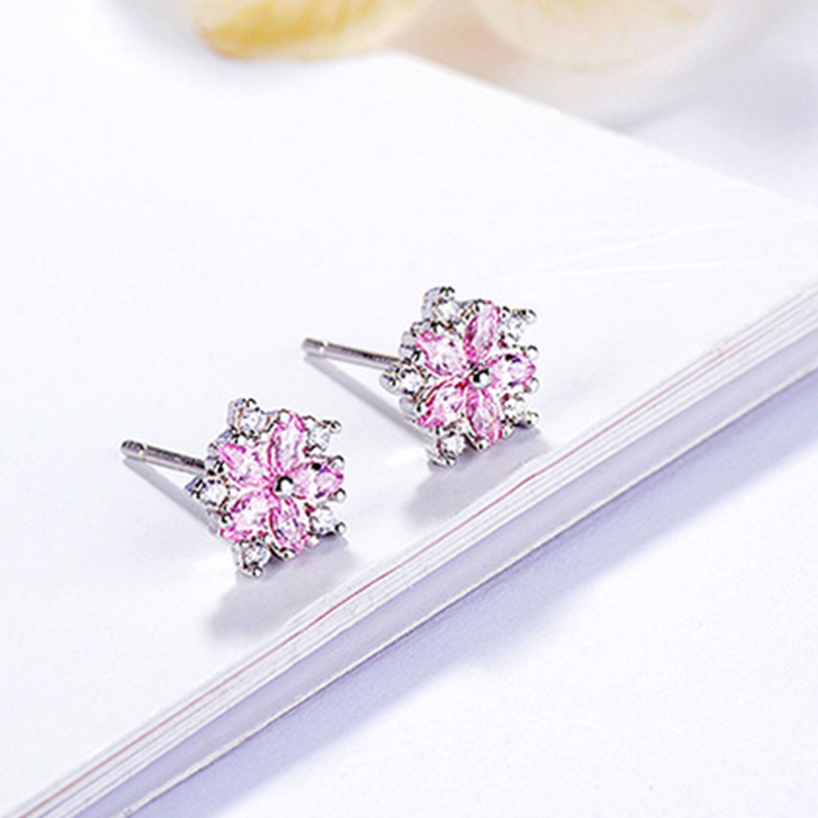 Elegant Fashion Women Lady Flower Crystal Rhinestone Ear Stud Earrings Jewelry