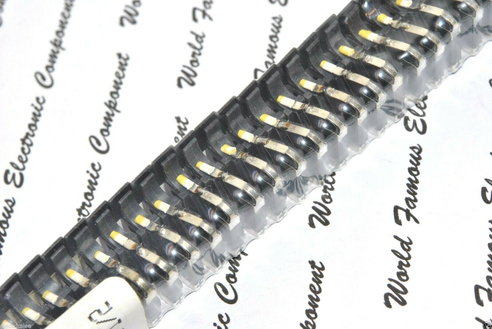 4PCS - LITTELFUSE rating:1-1/2 048101.5H 1.5A Alarm Indicating Fuse