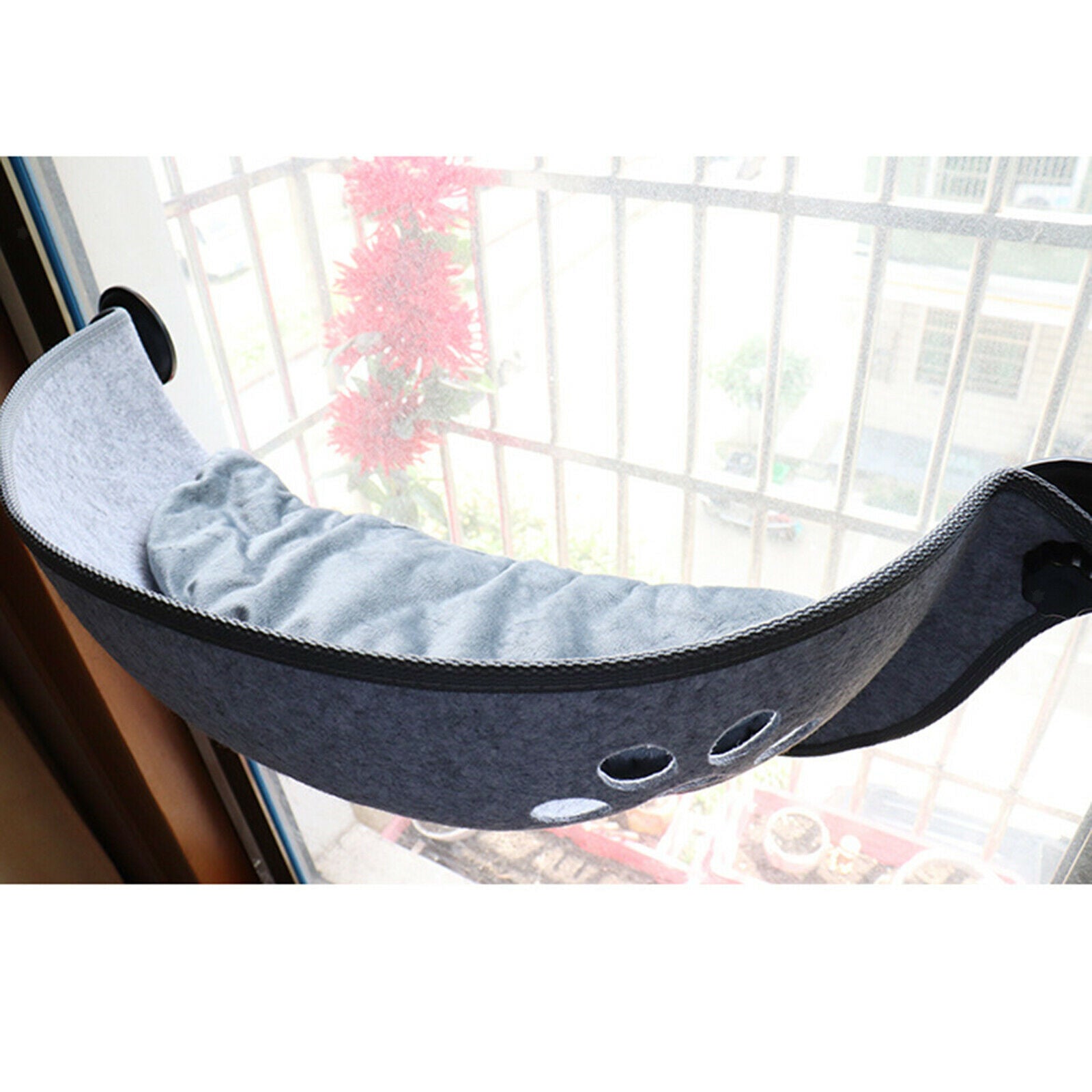 2x Pet Products Kitty Sill cat window Heated / unheated hanging bed And