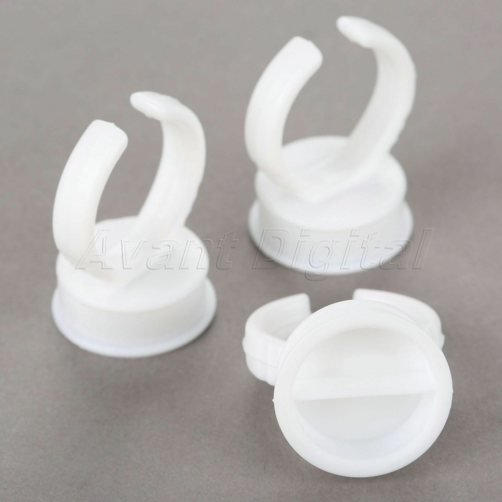 50pcs Plastic Pigment Ink Cups Tattoo Finger Ring Holder Disposable Container