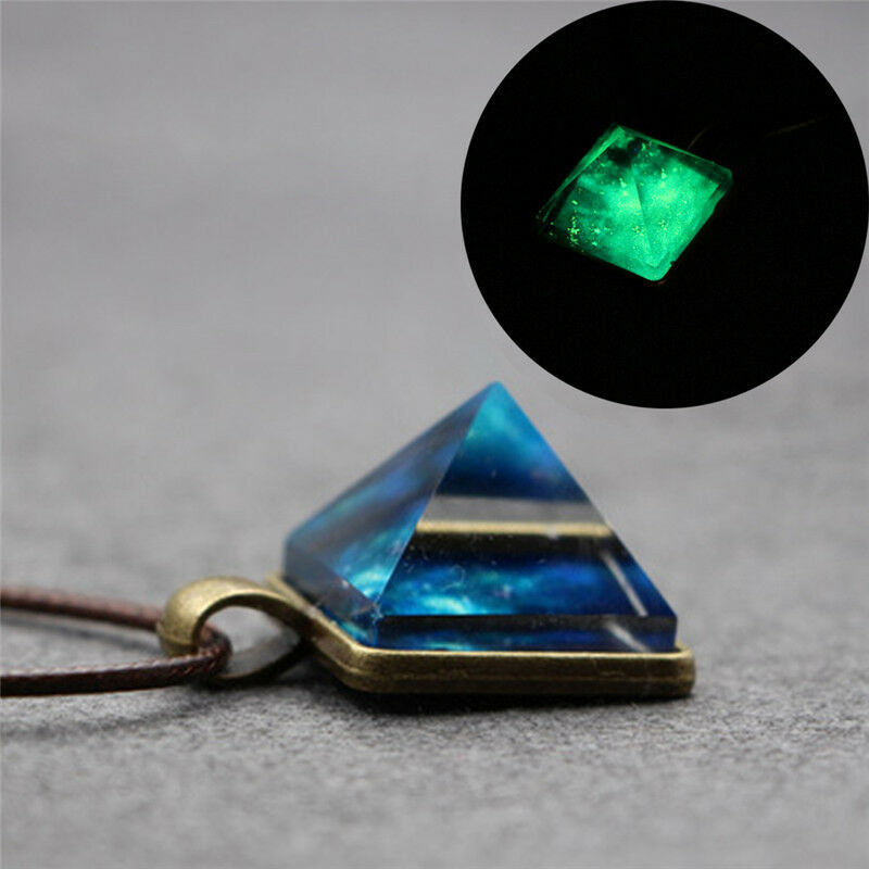 Pyramid Natural Luminous Beauty Pendant Fantasy Luminous Star Necklace Cool WDGR
