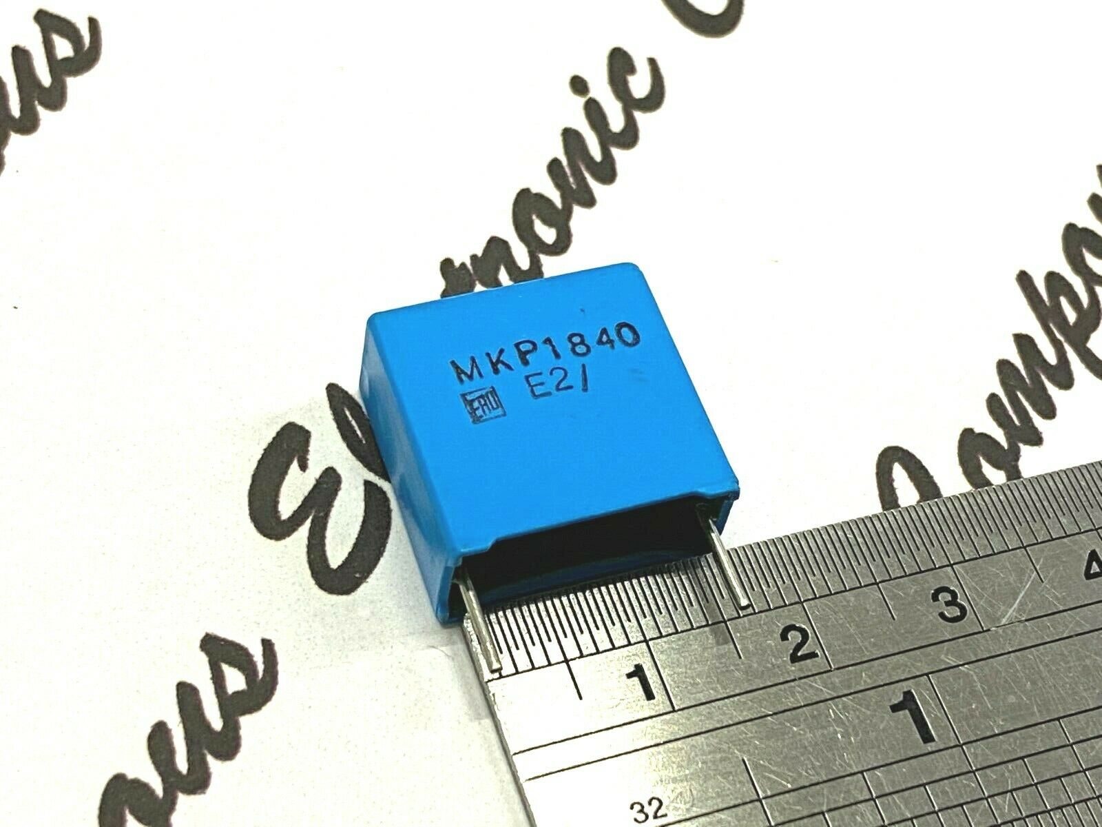 4pcs-Roederstein(ERO) MKP1840 0.1uF (0,1µF 100nF) 630V 5% pitch:15mm Capacitor