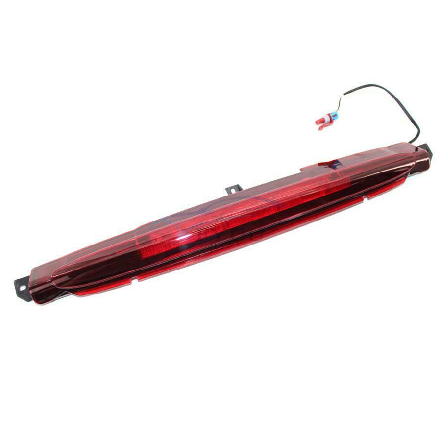 1PCS Car Third Brake Light OEM#15120540 For 02-12 Chevrolet Avalanche Pickup