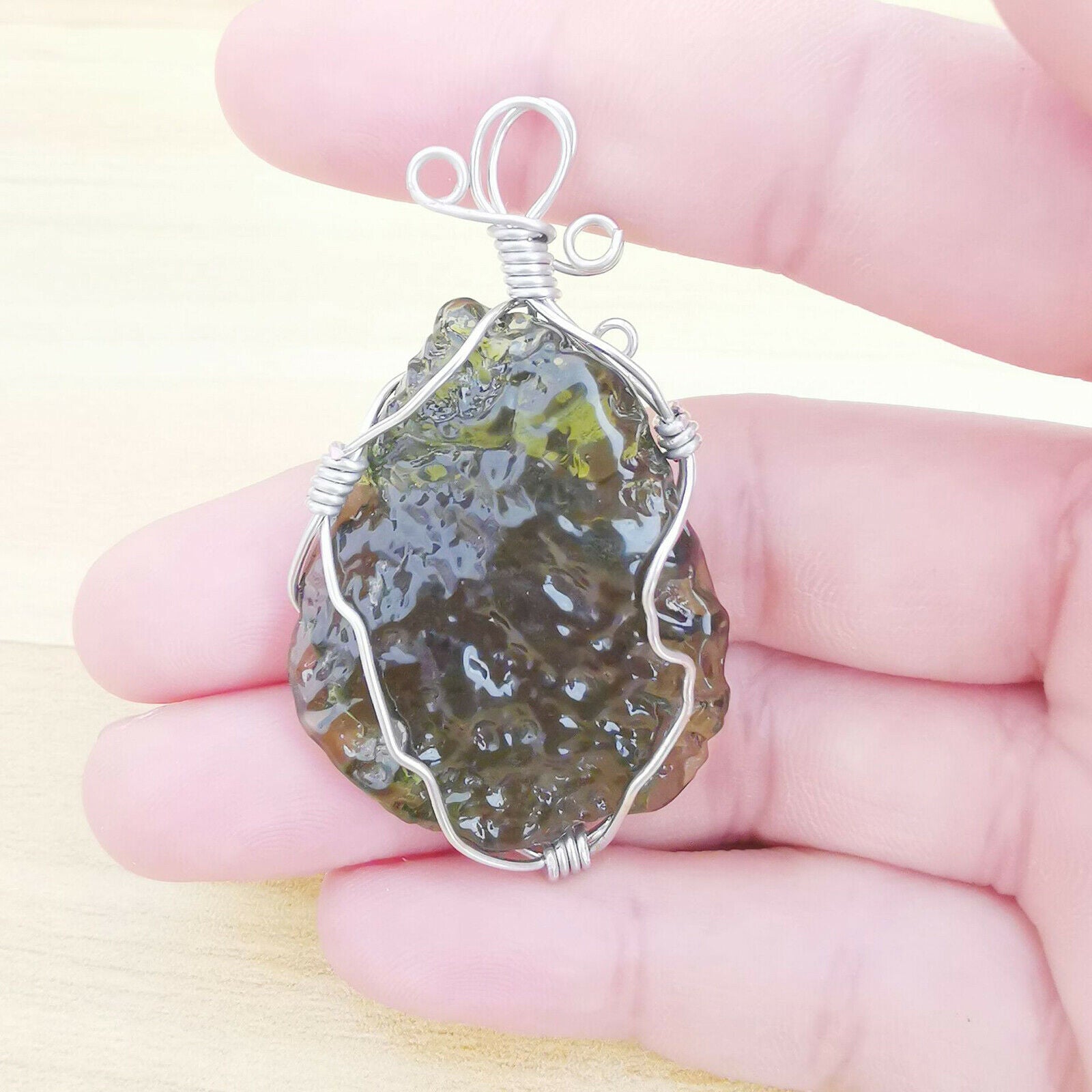 Irregular Crystal Green Moldavite Necklace Pendant Energy Gem Stone Gifts