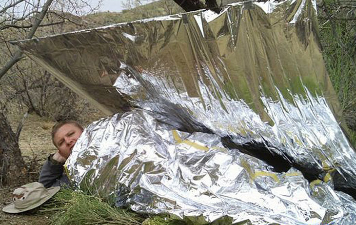 New Emergency Sleeping Blanket Single Survival Sleep Blanket for Camping Outdoor