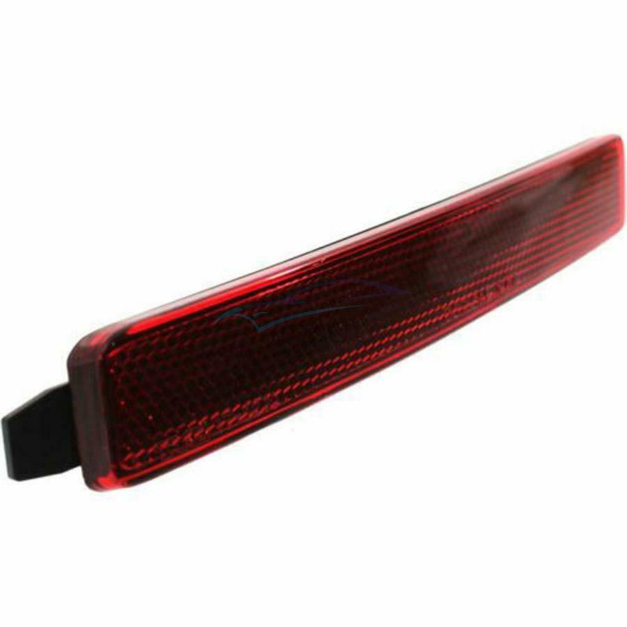 1 Pair of Bumper Reflectors For 2007-12 GMC Acadia 2009-12 Traverse 2010-16 SRX