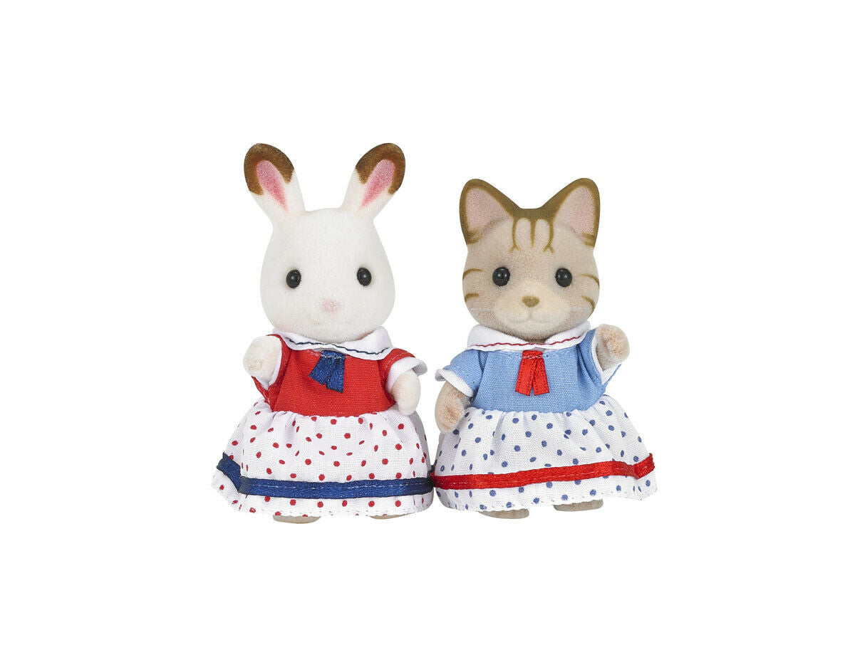 New! 5232 Sylvanian Families Seaside Friends inc x2 Figures Children Kids Age 3+