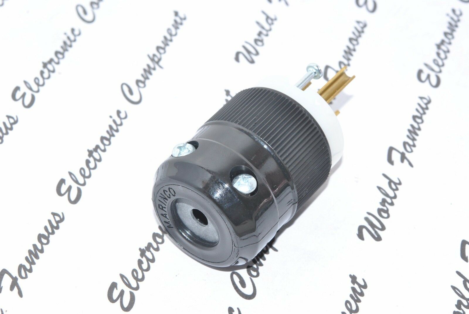 1pcs - MARINCO 5266 NEMA5-15P 15A 125V Straight Plug