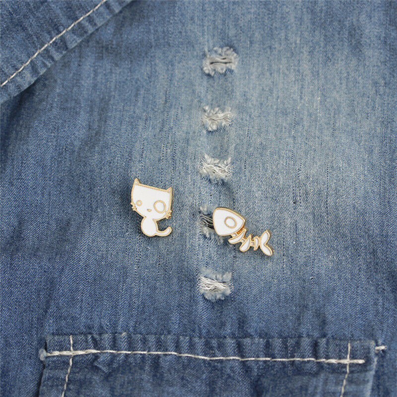 2PCS/Set Cute Cat Fish Bone Brooch Pins DIY Denim Jacket Pin Badge Jewelr.l8