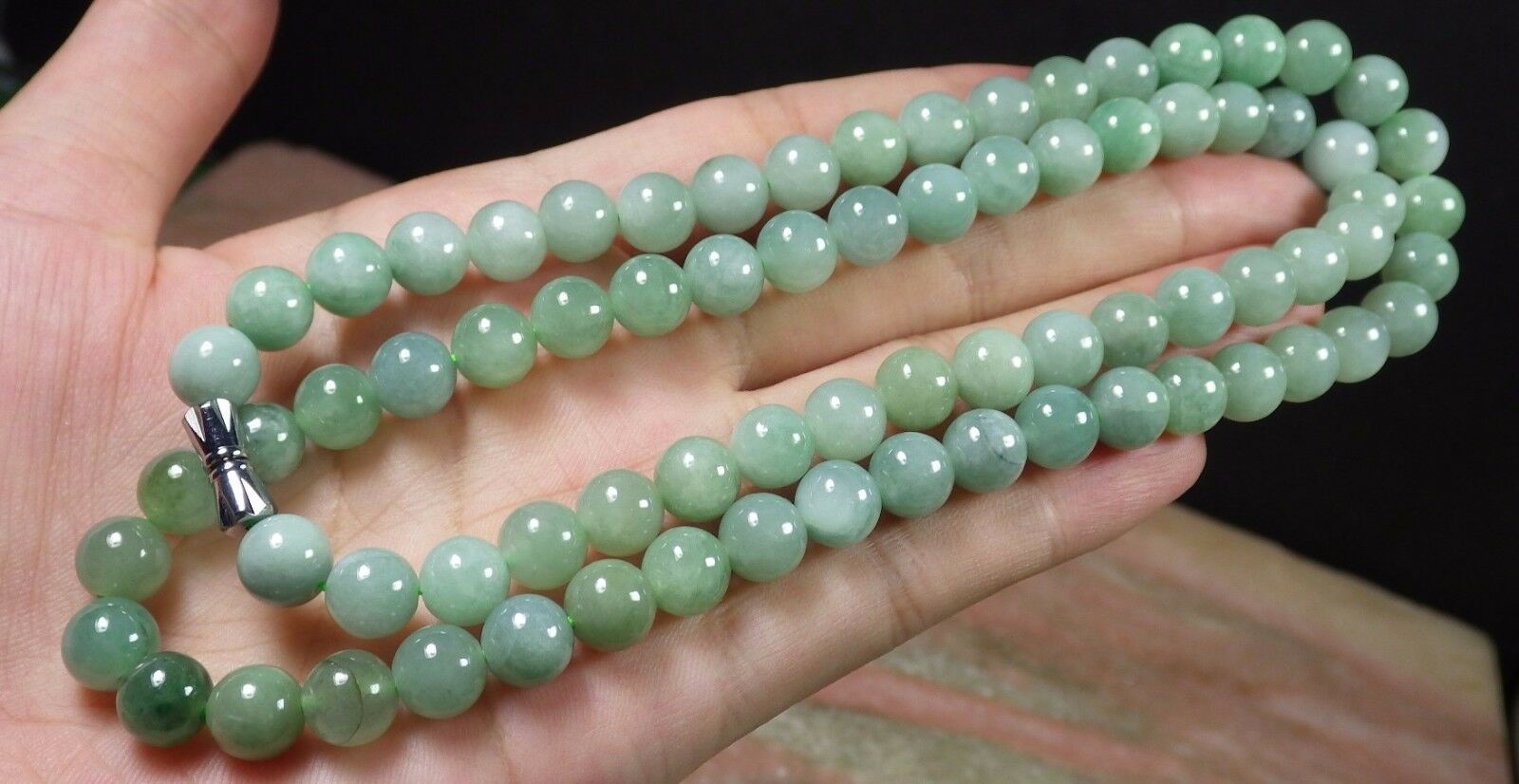 1 Pcs Bean green 100% A JADE JADEITE Bead Beads Necklace 20 inches 8mm