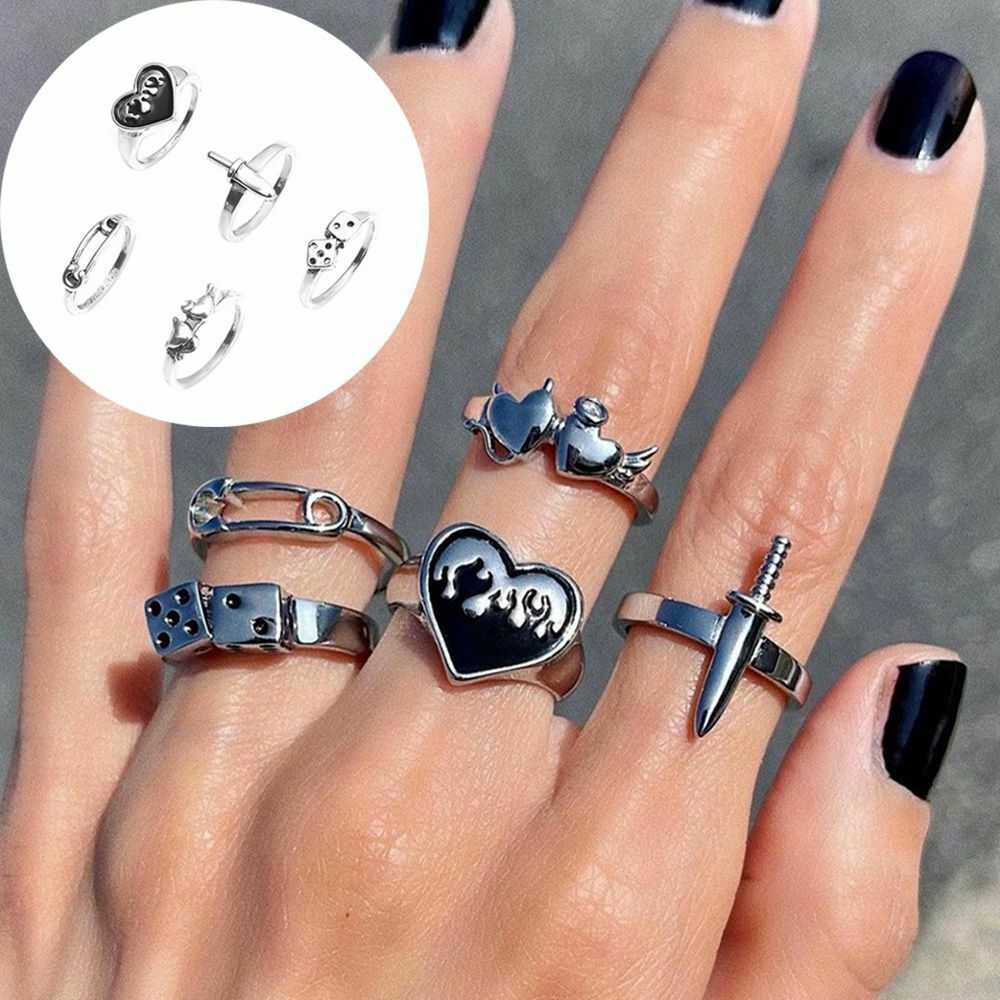 Gifts Retro Black Dice Billiards Gothic Heart Rings Set Women Finger Ring