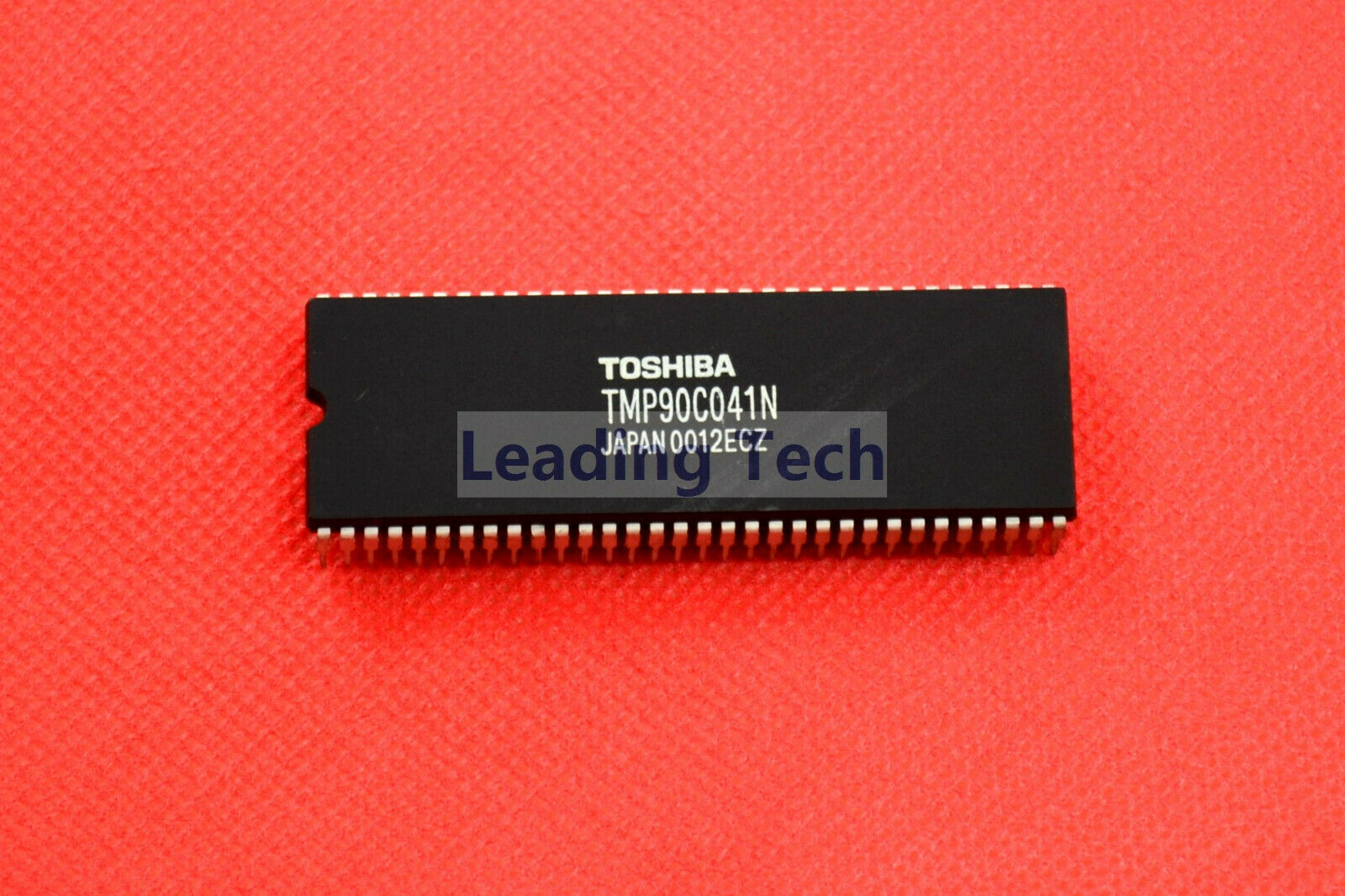 TMP90C041N Package:DIP-64 CMOS 8-Bit Microcontrollers