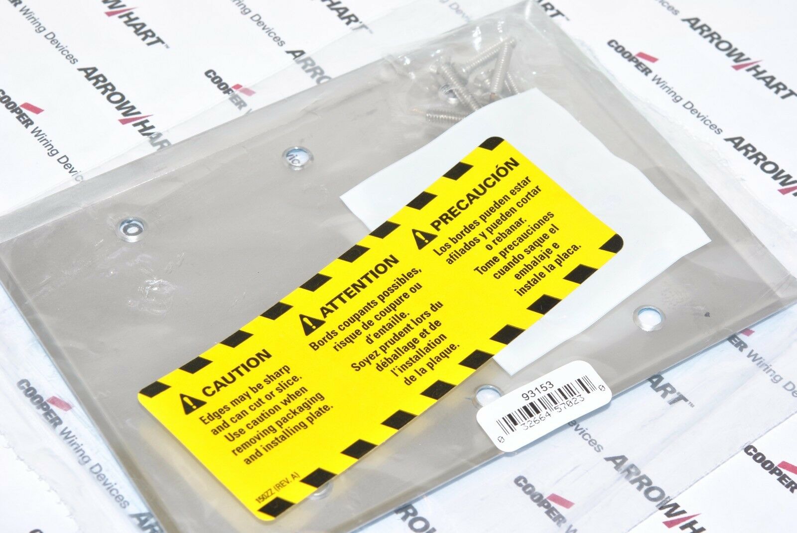 1pcs - EATON COOPER 93153 3-Gang Bank Stainless Steel Standard Size Wallplate