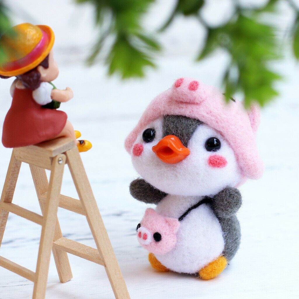 5pcs Lovely Penguin Animal  Felting Kit With Basic Tools For Beginners