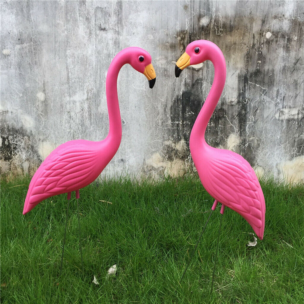 1 Pack Lifelike Plastic Flamingo Statue Garden Sculpture Pool Decoration