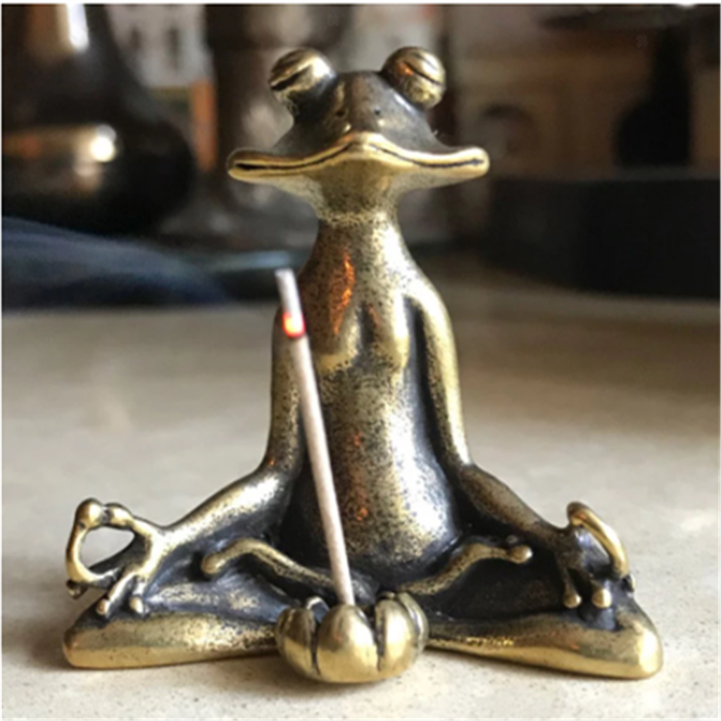 Retro Animal Frog Statues Copper Incense Burner Sticks Holder Stand Church