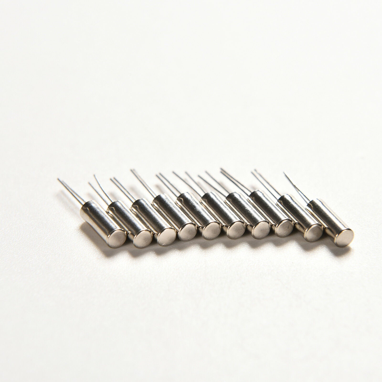 20Pcs 32.768KHz 32768HZ Crystal Oscillator 2 x 6 mm Best Lt