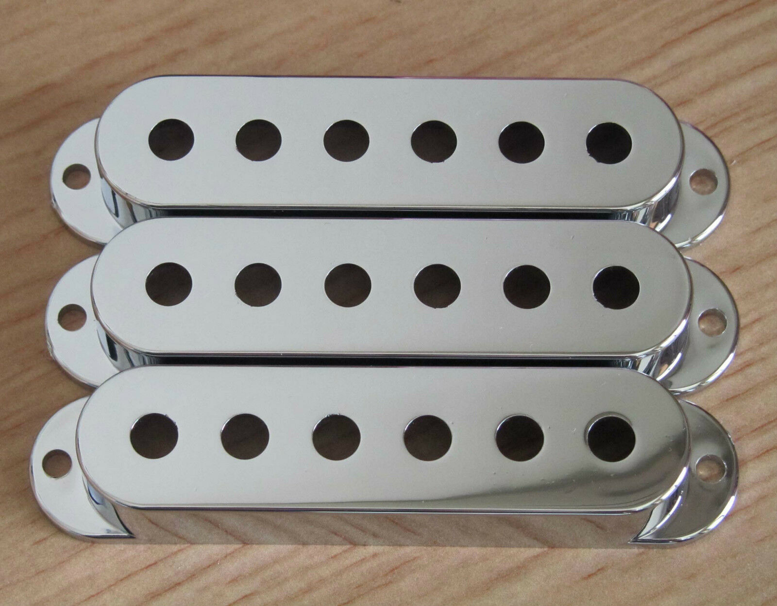 Chrome 48mm Pole Spacing Plastic ST Strat Guitar Pickup Covers 3 Single Coil