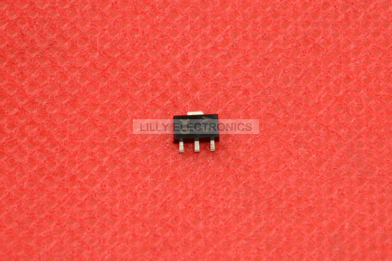 5pcs/Lot 2SC2954 Paket: SOT-89 NPN SILIKON EPITAXIAL TRANSISTOR POWER MINI MOULD