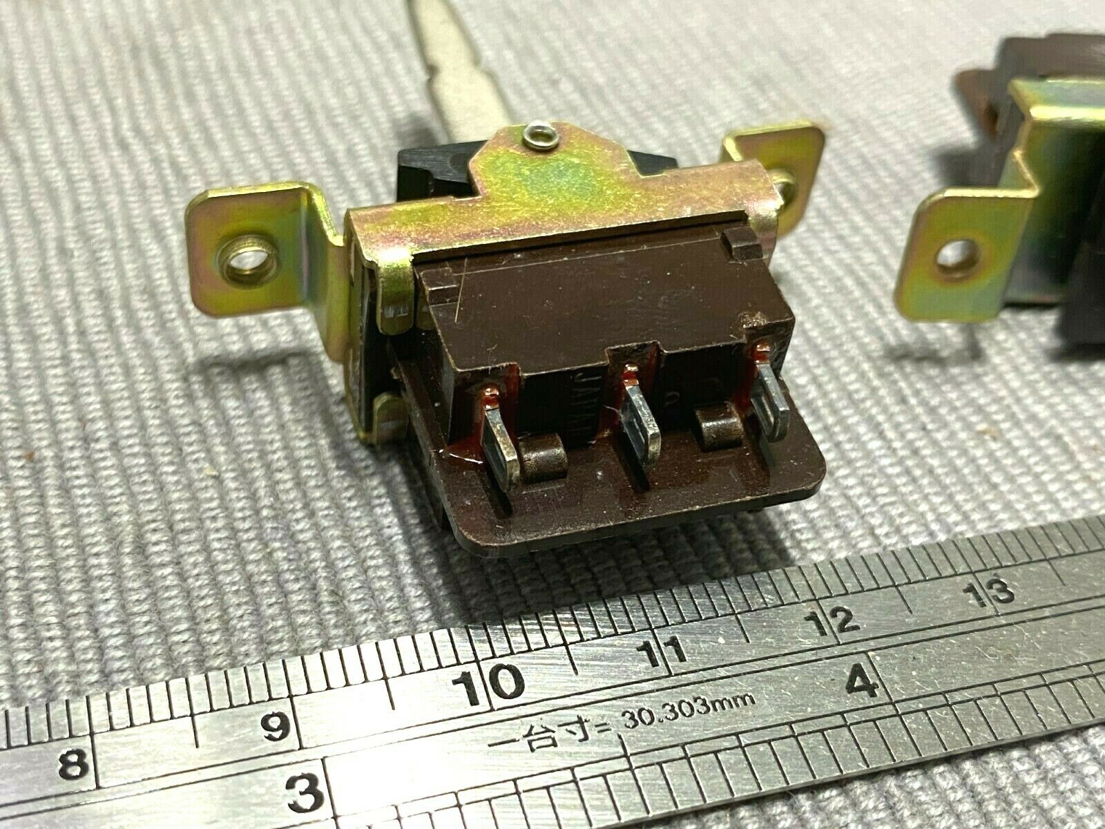 1pcs - ALPS TV-5 ON/ON 6-Pin Toggle Power Switch Made in JAPAN (SDA4L 86)