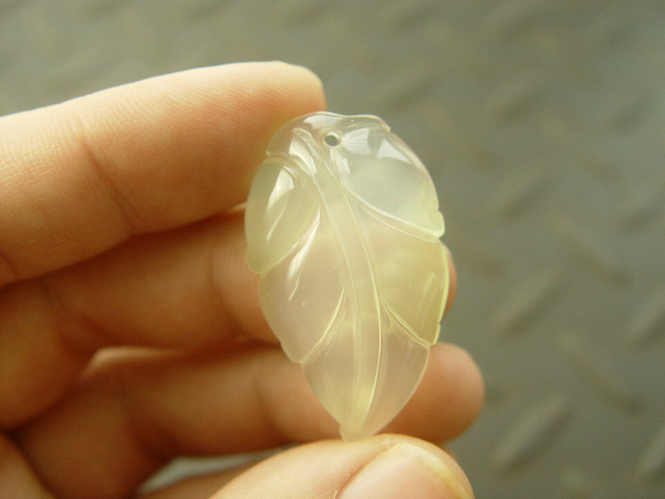 Unique Natural chalcedony agate Chinese Jade Icy hand carved Pendant Leaf AAA