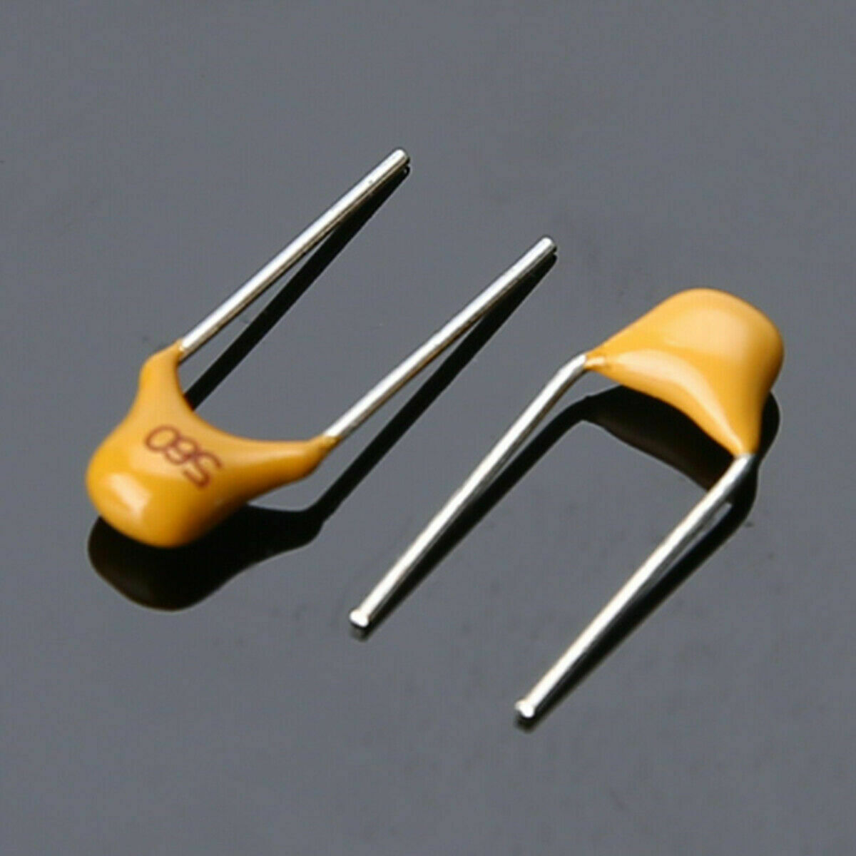 10 Values 50V 10pF~100nF Ceramic Disc Capacitors Assortment Kit with Box  300pcs