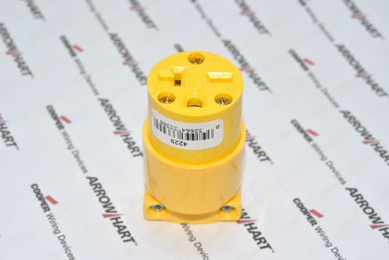 1pcs-COOPER 4229 20A 250V NEMA6-20 Commercial Grade straight blade Connector