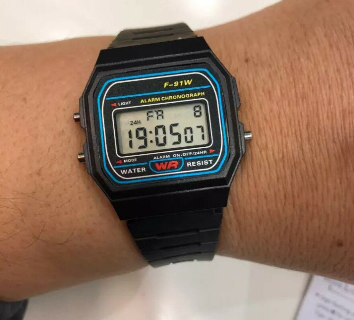 Buy 1 an Get one Free Watch For Man Electronic Digital watches F91W Sports