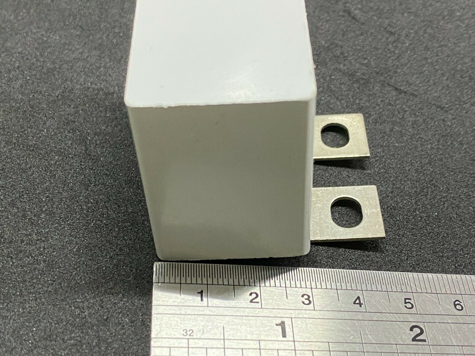 1pcs - CDE 1uF 1200V 10% SCT105K122A3B23 SNUBBER Film Capacitor