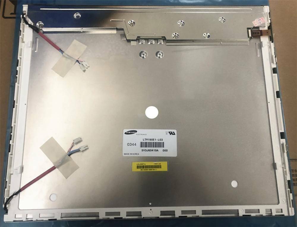 1pcs 19" 1280*1024 LCD Display Panel LTM190E1-L03