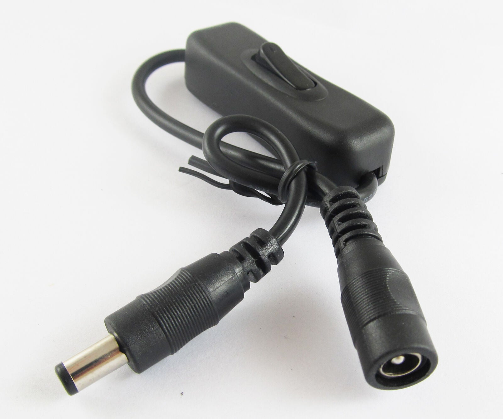 50pcs 0.55m 2.5x5.5mm 2.5mm Male Plug to Female Jack DC Cable with On Off Switch