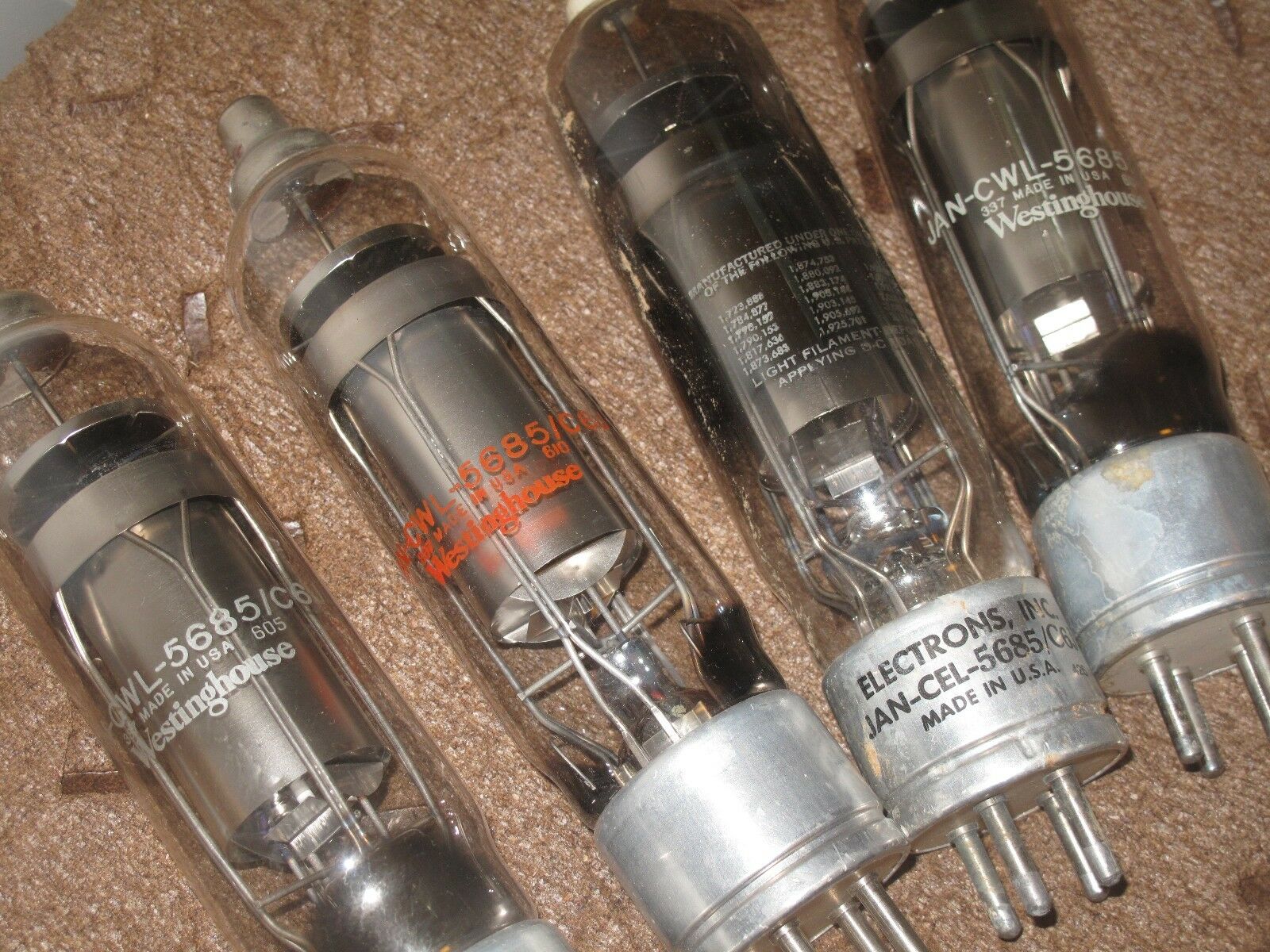 1PCS - 5685 / C6J Mixed Brands Vacuum tube