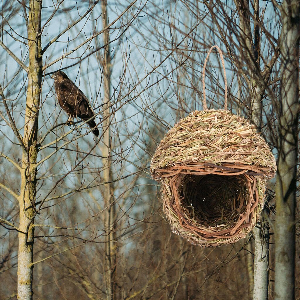 Hanging Wooden Bird House Bird Nut Hand Woven Grass House Garden Outdoor