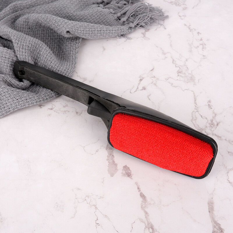 Rotating lint dust brush hair remover cloth clean brush fabric remover to.l8