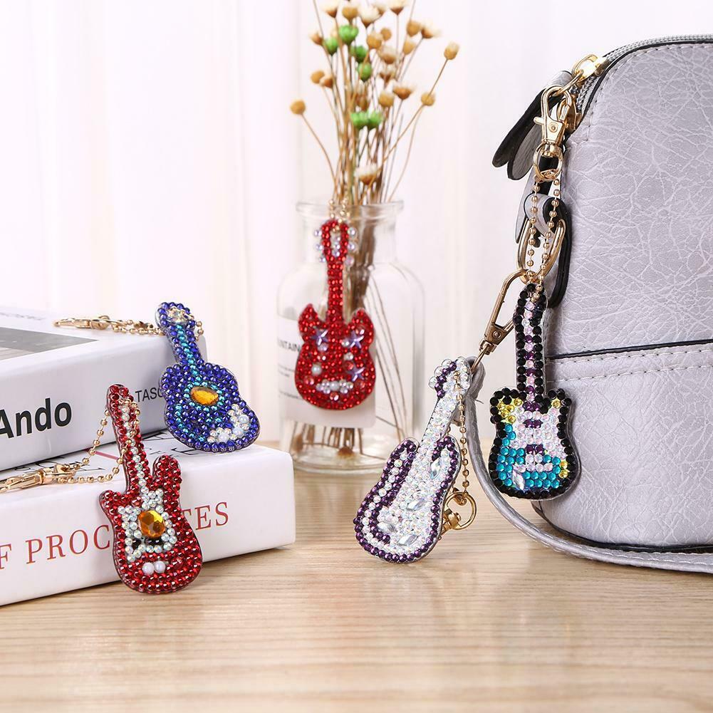 5pcs DIY Violin Full Drill Special Shaped Diamond Painting Keychains Gifts @