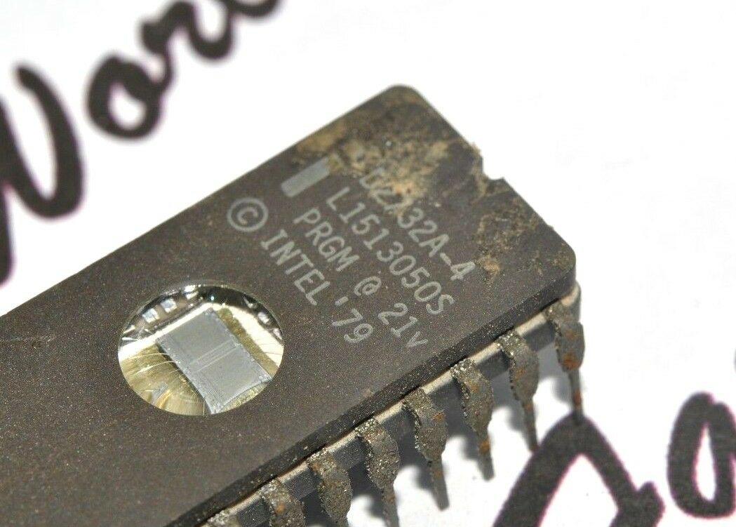 1pcs - INTEL D2732A-4 L1513050S PRGM 21V DIP-24 Integrated Circuit (IC) - NOS