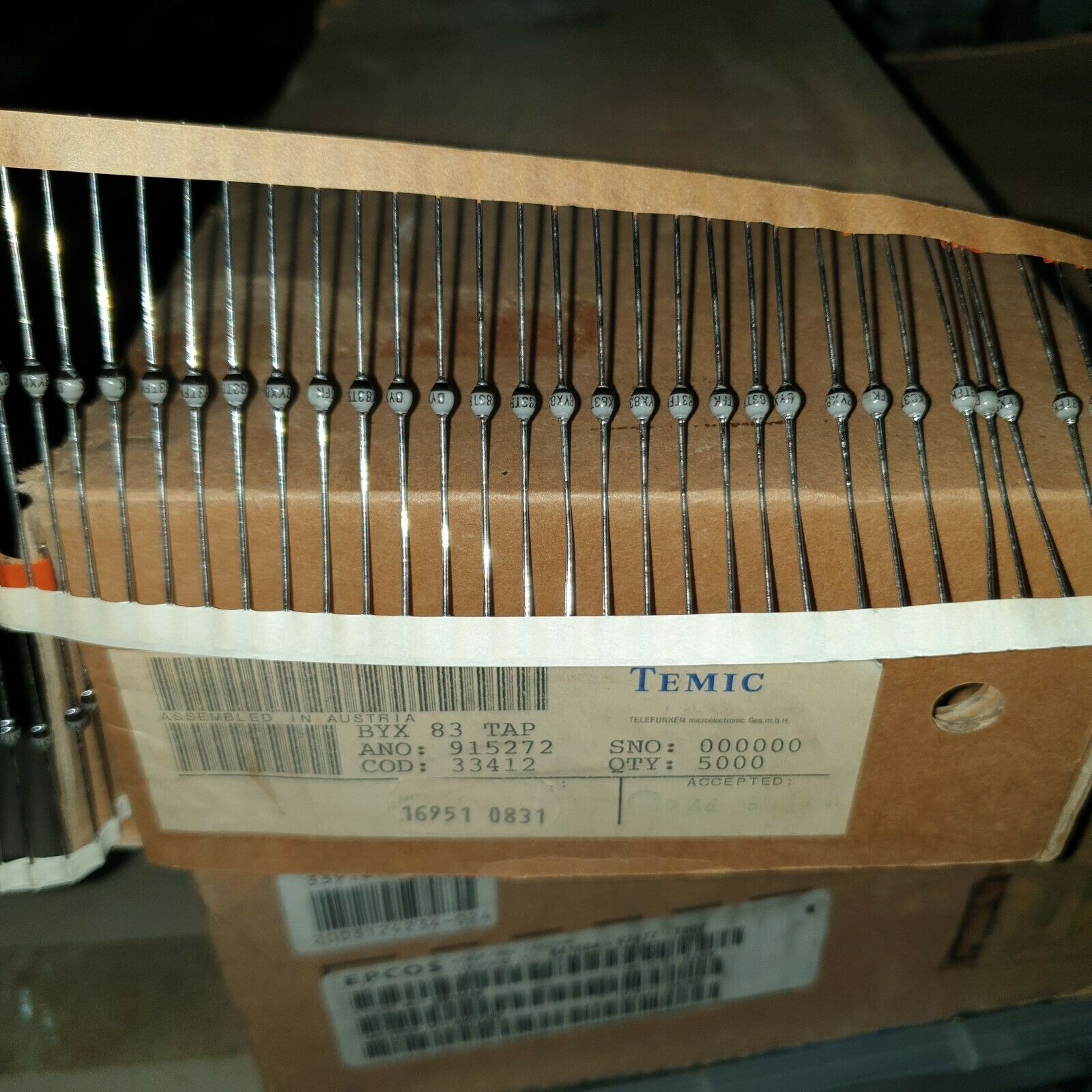100PCS NOS TELEFUNKEN TEMIC BYX83 BYX83TAP 2A 400V 4us SOD64 SINTERGLASS DIODES!