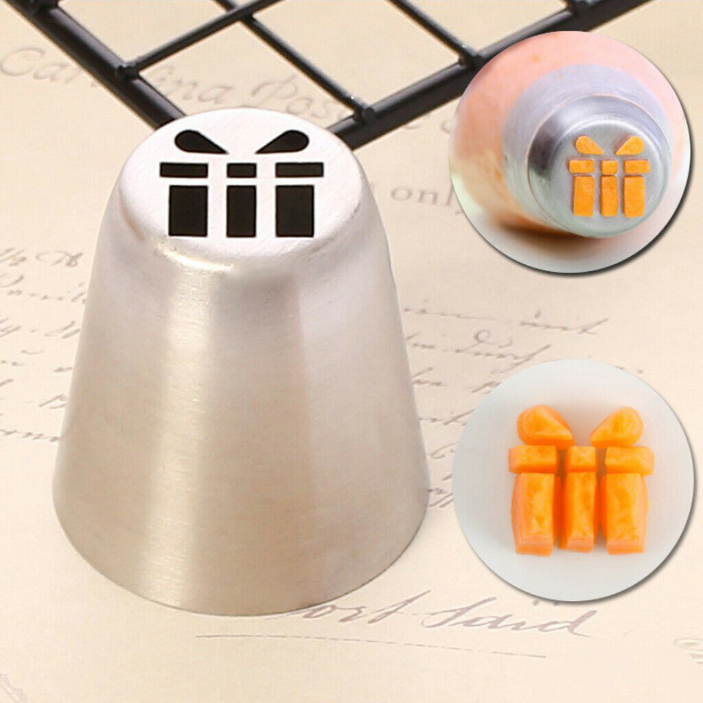 Set of 12 Christmas Pastry Icing Piping Nozzle Dispenser Set Baking Tools
