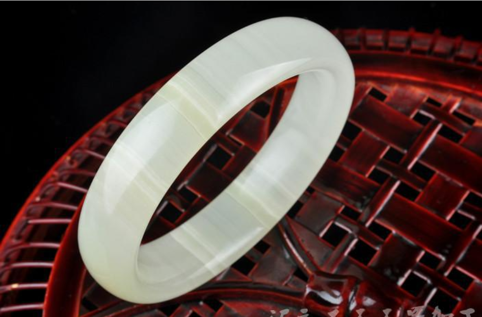 Chinese Beautiful Afghanistan Jade Bangle Hand-Carved Jade Bracelet 58-60mm