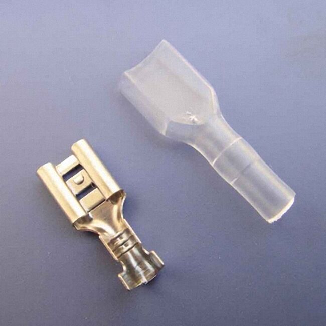 100 Set 6.3mm Crimp Terminal Female Spade Connector + Case [M1]