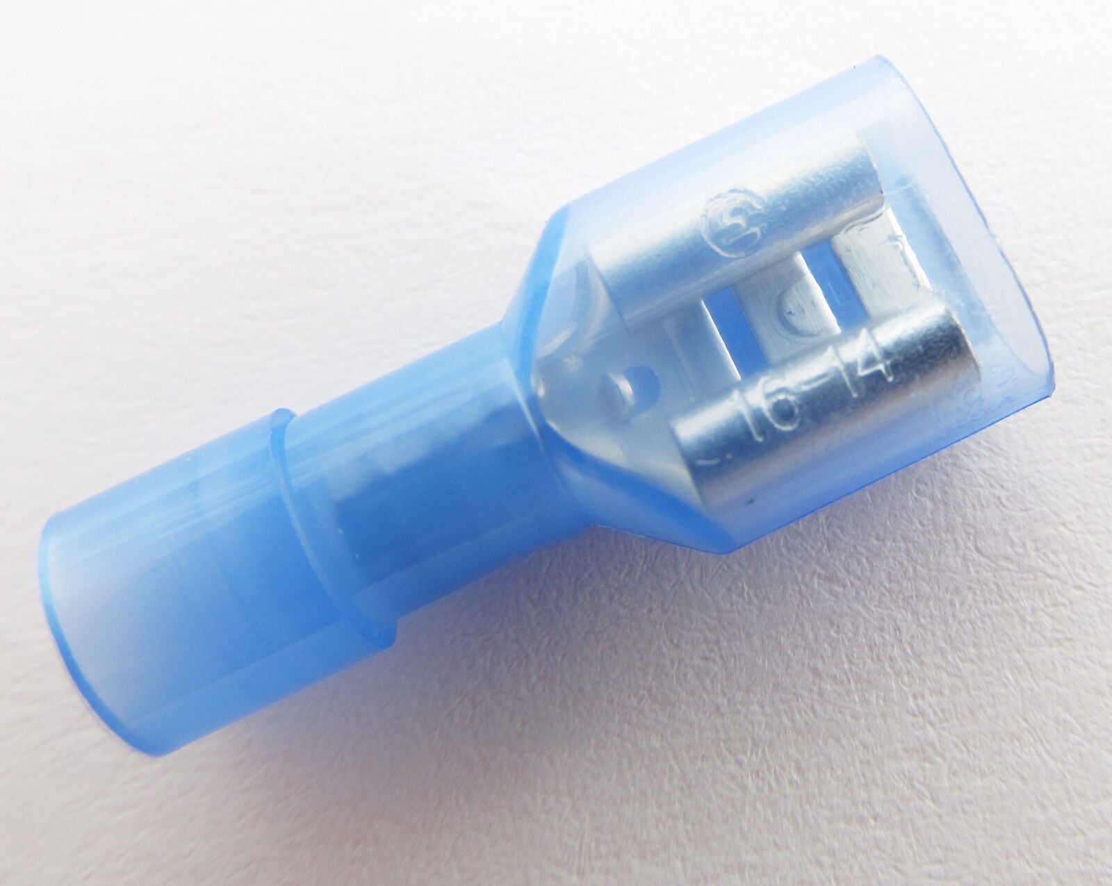 1pc Blue Nylon Full Insulated Female Copper Terminals 14-16 Gauge W:6.6mm 15A