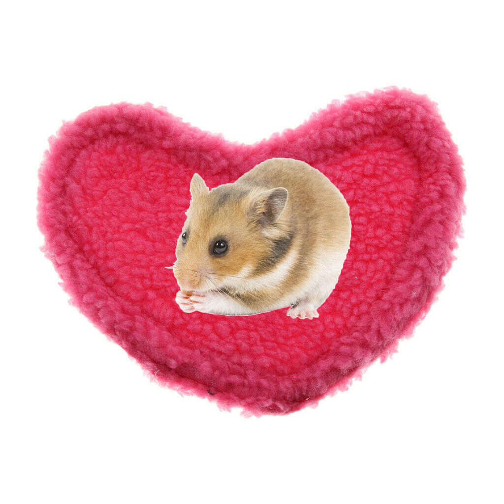 2 Pcs Small Pet Hamster Guinea Pig Warm Bed Heart Shape Sleep Mat Rose Red