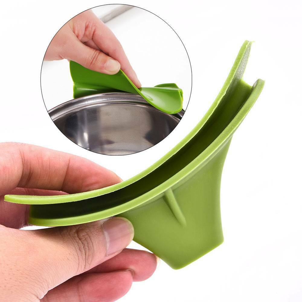 New Anti spill Silicone Slip On Pour Soup Spout Funnel for Pots Pans Bowls Tools