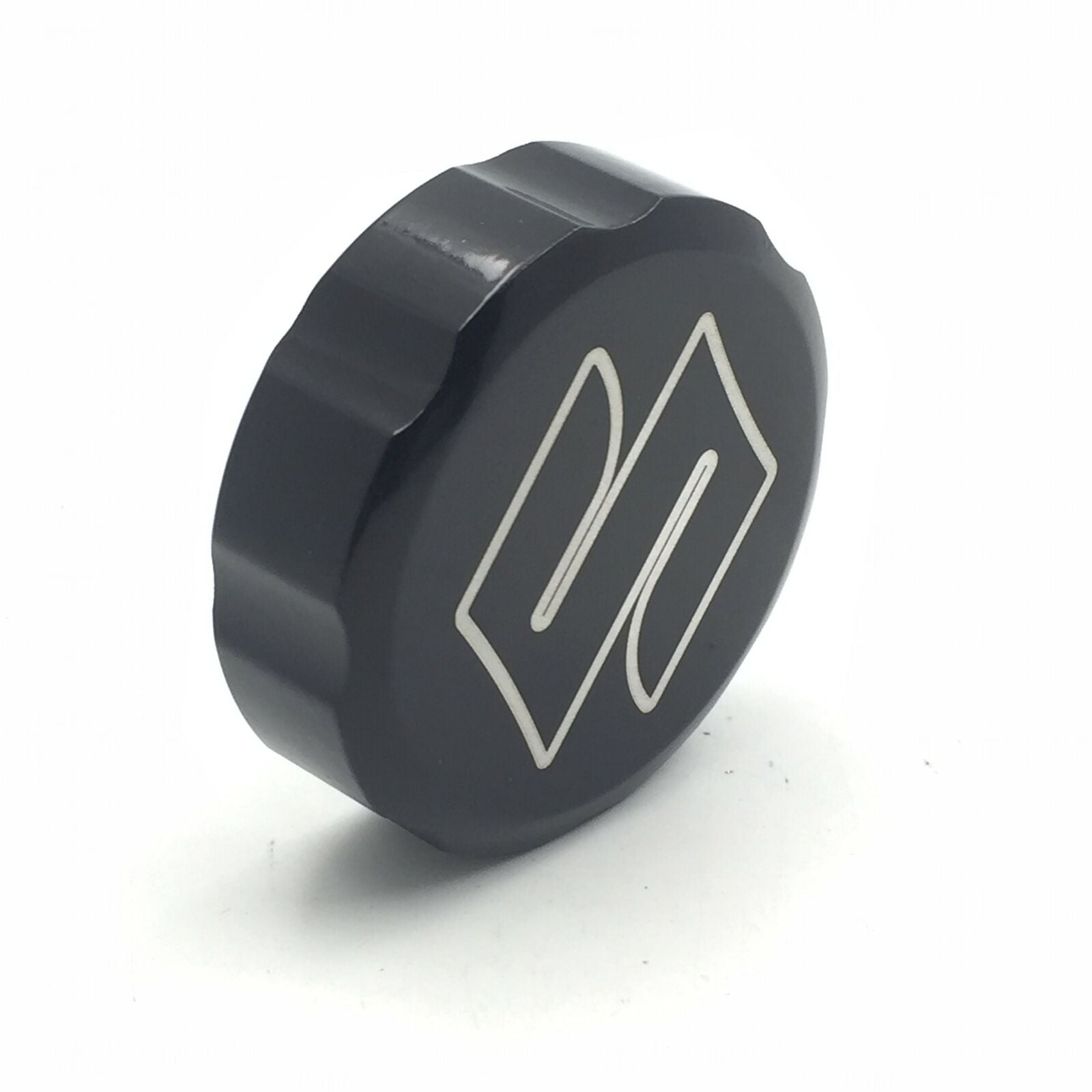 Front Master Cylinder Reservoir Cap For GSXR 600 750 1000 SV650 SV1000 KATANA BK