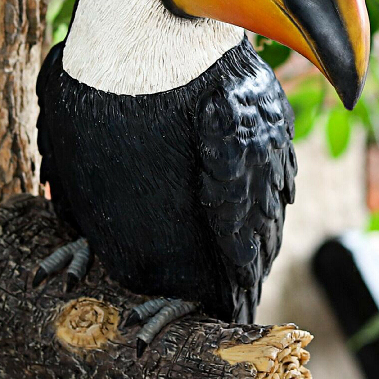 Toucan Tree Hugger Tree Face Peeker Gardening Outdoor Decor 18.3x11x29cm