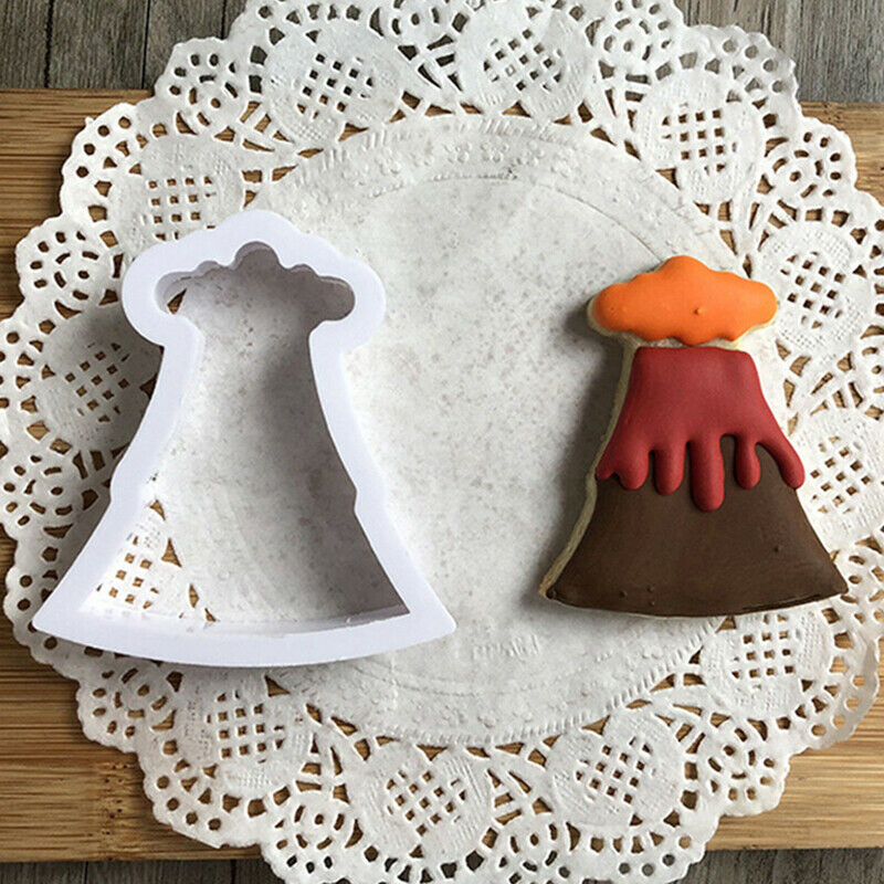 8Pcs/Set Dinosaur Cake Cookie Biscuit Cutter Decorating Mould Pastry Baki.l8