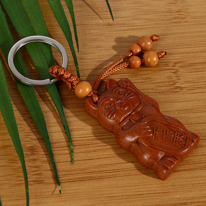 Lucky Fortune Cat Carving Wooden Pendant Keychain Key Ring Chain Wood Carving