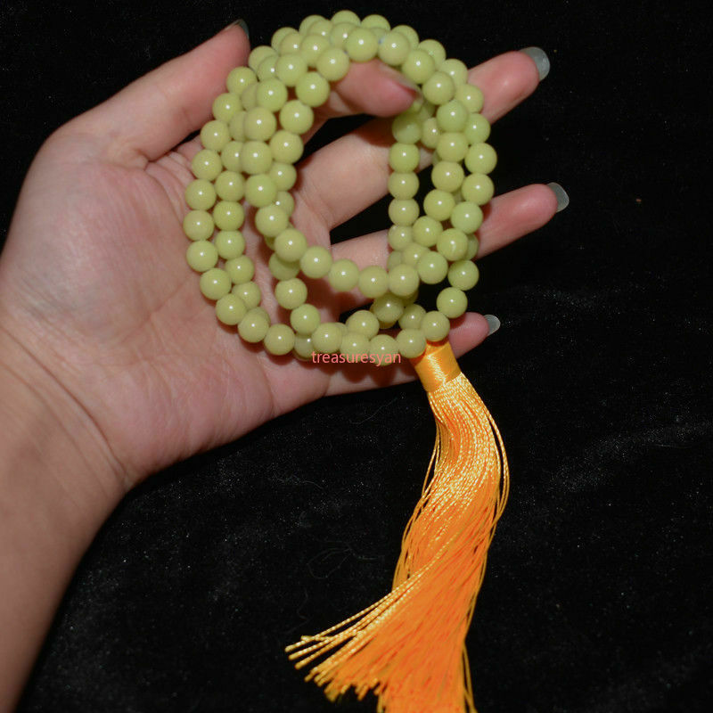 108pcs Natural Luminous Green Fluorite Beads Glow In The Dark Chain Tassel 8MM