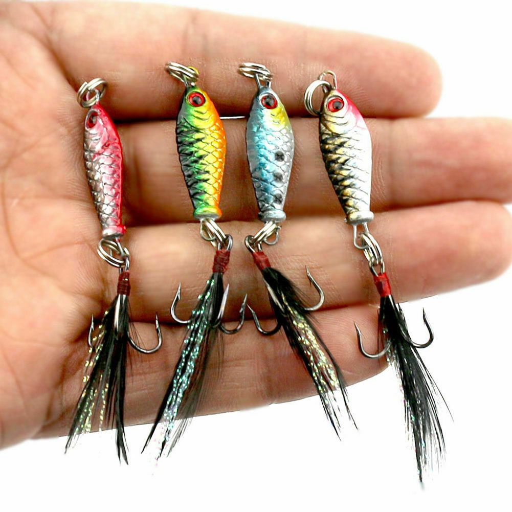 4X  Hard Metal Fishing Lures Small Minnow Lure Bass Crank Bait Tackle Hooks New